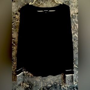 Express long sleeve pullover ribbed sweater top black & gray with rounded hem S